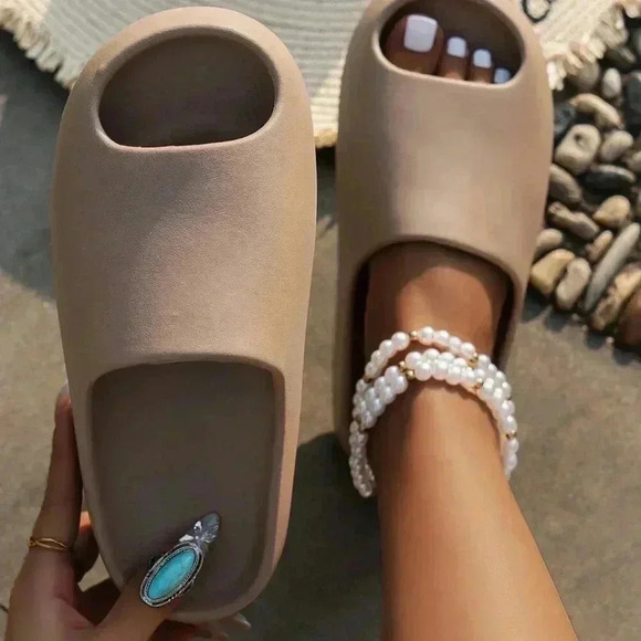 Brown Casual Women's Anti-Slip Slippers - Picture 2 of 7